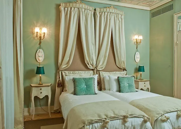 Guest house Mercador 4*