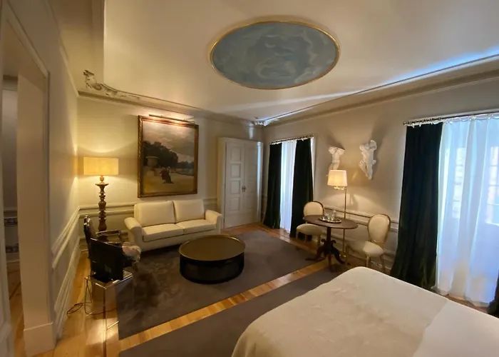 Mercador Guest house 4*